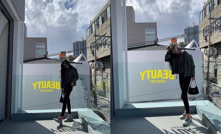 걸그룹 에이핑크의 손나은이 선택한 '아디다스 이지부스트 350 V2 데저트 세이지'