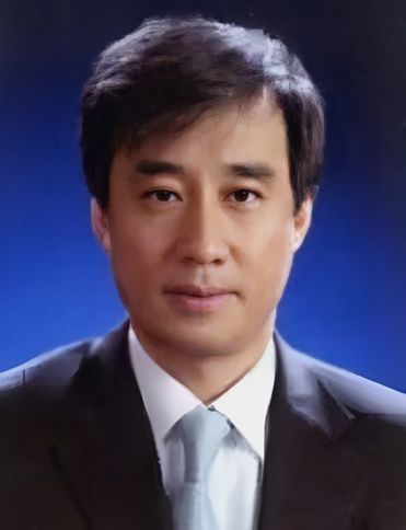 김철주 금융채권자조정위원장 [사진=네이버 캡쳐)