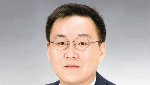 "장남 대신 올드맨에"...DB그룹, 부자간 불화설 속 경영권 증계구도 '제동(?)'