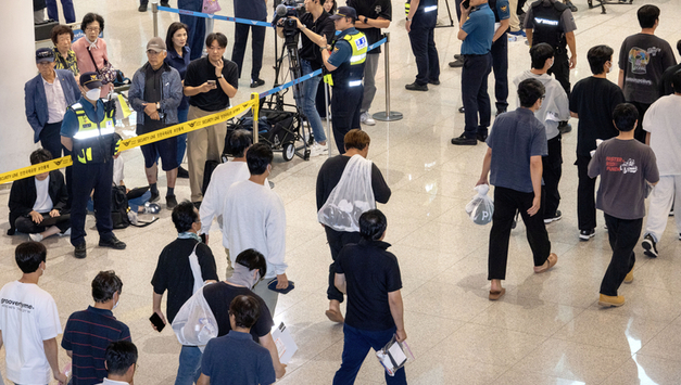 외교부 "美 구금 인권침해 전수조사…필요시 문제 제기"