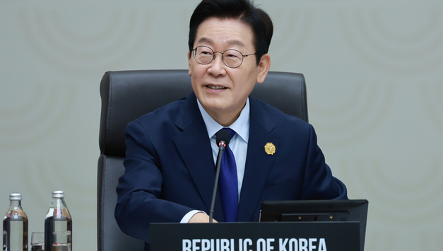 李대통령 "격변의 국제질서…APEC, 연대로 새 번영 열어야"