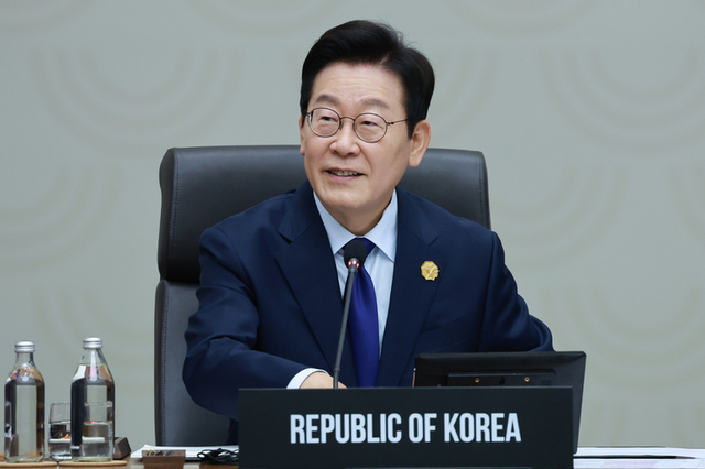 李대통령 "격변의 국제질서…APEC, 연대로 새 번영 열어야"