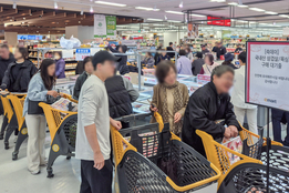 [주간 대형마트 할인템] "쓱데이·땡큐절·홈플런"…대형마트 3社, 대표 할인戰 '총공세'