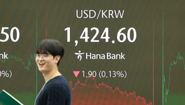엔비디아-국내 기업 'AI 협력' 기대에...코스피, 사상 첫 4,100대 마감
