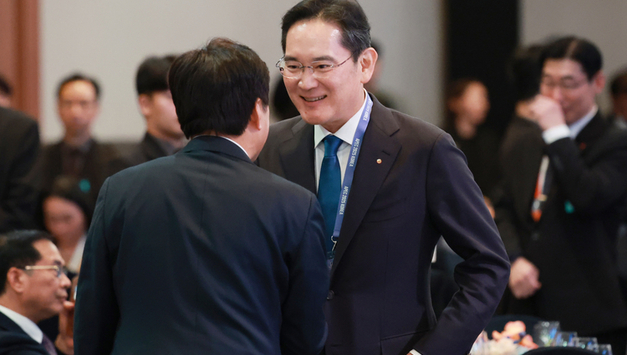 이재용, 벤츠 회장과 오늘 승지원서 만찬...전장 사업 논의 전망