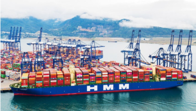 HMM, 운임 하락·美 관세 충격에 실적 주춤…증권가도 목표주가 줄하향