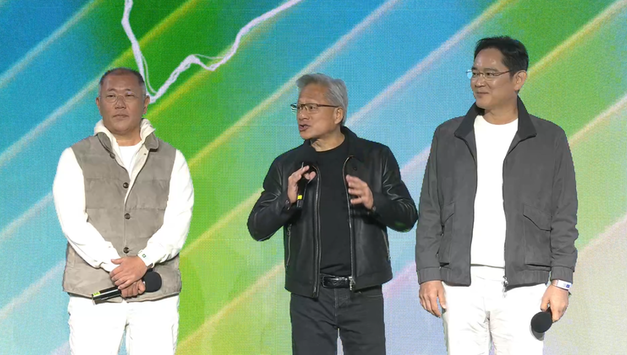 "젠슨 황, 약속 지켰다"…엔비디아 GPU 1만3천장 국내 반입