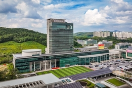 용인시, 공적 항공 마일리지 모아 소외계층에 온정 전달