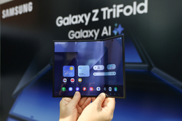 삼성 갤럭시 15년째 정상 수성...유튜브·넷플릭스 약진