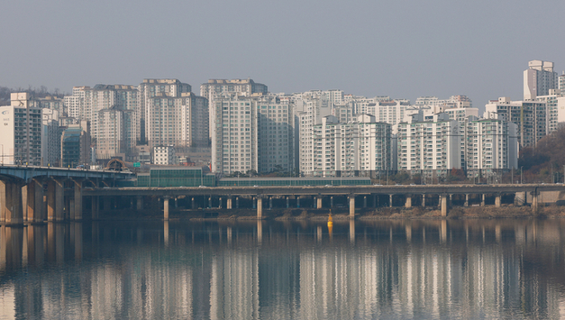 서울 집값 상승세 '둔화'…10·15 대책 영향에 "상승폭 축소"