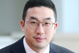 "붉은 말의 기세로 위기 넘는다"… 재계 흔드는 '말띠 리더십'