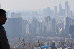 [2025 10대 뉴스-건설·부동산] 규제 폭탄속에도 '치솟는 가격'...건설사, 안전 리스크·원전 수주 ‘극과 극’ 外