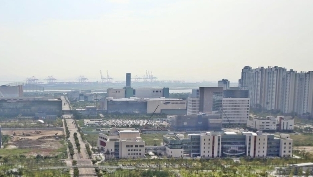 “벨류업 vs 경영권 방어”...제약업계, 자사주 이슈에 '주식 스왑' 활발