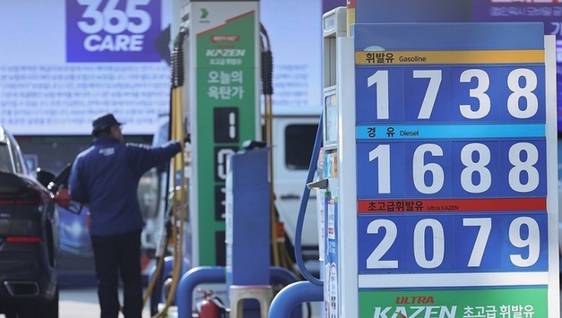 휘발유 가격 6주 연속 하락세, 다음 주도 추가 인하 예상