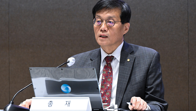 한은총재 "韓경제, 올해 1.8 성장…IT 제외하면 1.4"