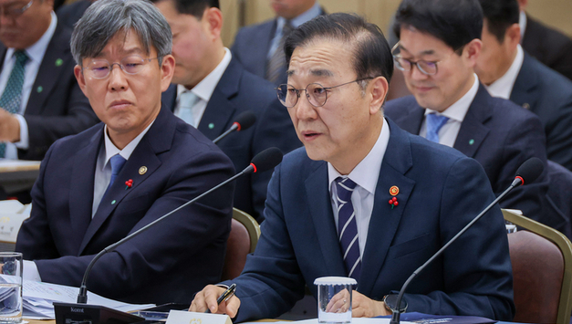 다주택자엔 '세금 칼날', 재건축엔 '용적률 보너스'...정부 '투트랙 전략' 통할까