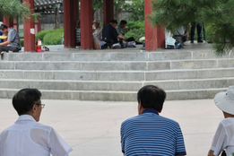 심화 된 '초(超)고령사회'...이중근 부영회장 "연령 높이고, 해외 전문인력 활용"