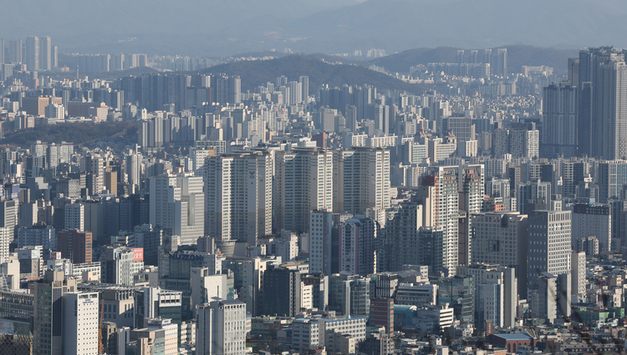 "올해 서울 입주 물량 반토막"...공급 가뭄에 주택사업 전망 '활활'