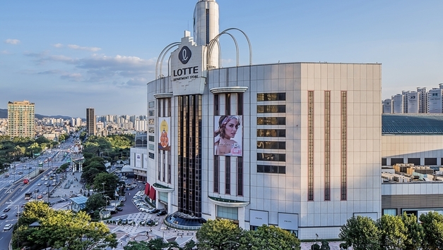 "잠실점 딛고 1위로"…롯데백화점, 수도권·비수도권 '쌍끌이' 본격화