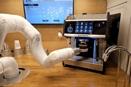 "수년 적자에도 52주 신고가"...두산로보틱스, 로봇 수요 확대 기대감 '지속'