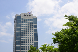 "영업이익 27 급감"...기아, 관세폭탄에 미수금 증가 "속앓이"