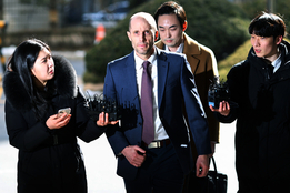 '셀프 조사' 쿠팡 로저스 대표, 12시간 경찰 조사 종료