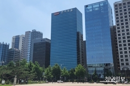 "블록버스터 年1건 이상 출시"…한미약품, R&D 체질 전환 '본격화'