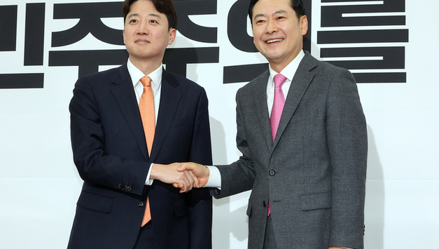 "외국인 여론 왜곡 말라"...이준석·장동혁, 방지법 발의 '맞손'