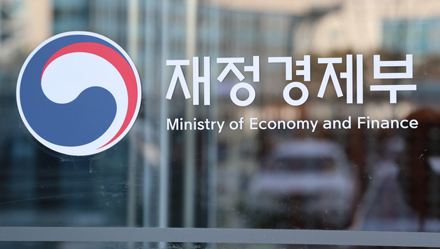 지난해 국세 374조원, 목표 1조8천억원 초과…본예산 보단 8조5천억원 결손