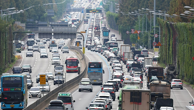 설 연휴 귀성길, 13일 오후부터 '가장 혼잡'…귀경은 17일 '집중'