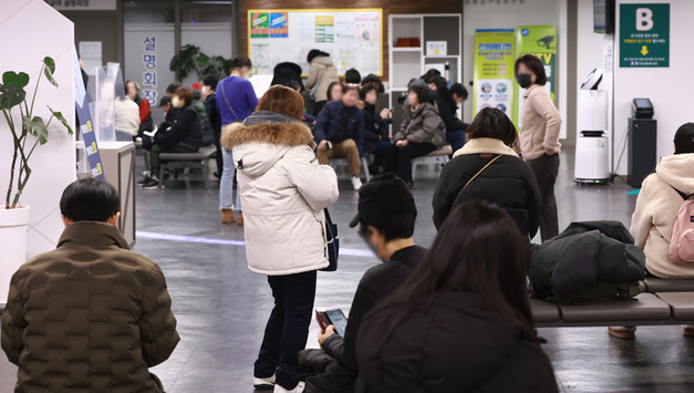 "개발자도 회계사도 AI가 대체해요"…청년 취업 불안감 확산