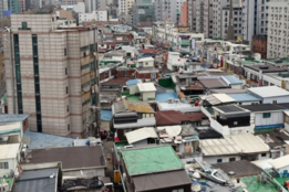 봉천13구역 공공재개발 '잡음' 심화...특정 건설사 '밀어주기' 논란가중