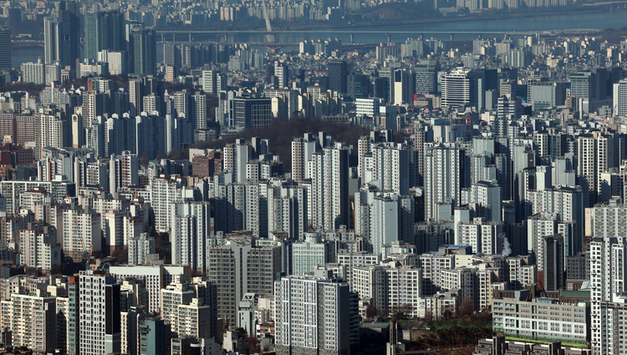 임차인 충격 우려...다주택자 대출 연장 제한 본격화