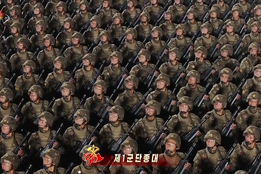 김정은 "적대행위에 처절한 보복"...北, 당대회 기념 열병식 개최