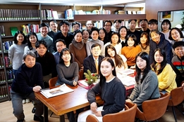 "일을 위해 아침을 기다린 휴머니스트"...안철경 보험연구원장의 '40년 간의 여정'