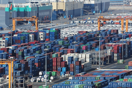 반도체 감소에 1월 산업생산 '주춤'…소비·설비투자는 '반등'