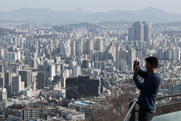 "고가 거래 비중 급감"...강남 3구 '국평' 평당가 12.5 하락