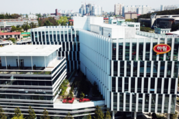 하림지주, "땅값"으로 일군 이익…하림산업 적자에 지원부담 "수렁"