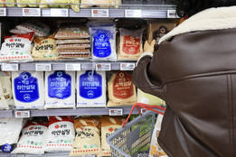 "가격 담합 제재에"…식품업계, 과징금 부담에 수익성 악화 '이중고'