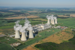 '3배' 오른 대우·현대, '5' 그친 HDC...미국發 원전 러브콜에 주가 '희비'