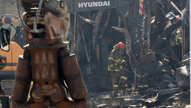 대전 공장 화재 사망자 11명으로 늘어…실종자 3명 수색 지속