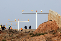 "쏟아지는 유해에 멈춘 무안공항"…연내 재개항 사실상 무산