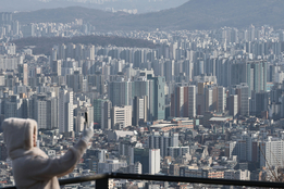 서울 아파트 전월세 '재계약 쏠림'…3월 갱신 비중 50 돌파