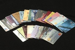 “확장보다 안정”...카드업계, 리스크관리 중심 '보수경영' 기조 유지