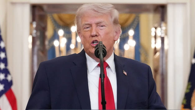 트럼프 "2~3주 내 군사 목표 달성"…이란 정권 향한 '최후통첩'