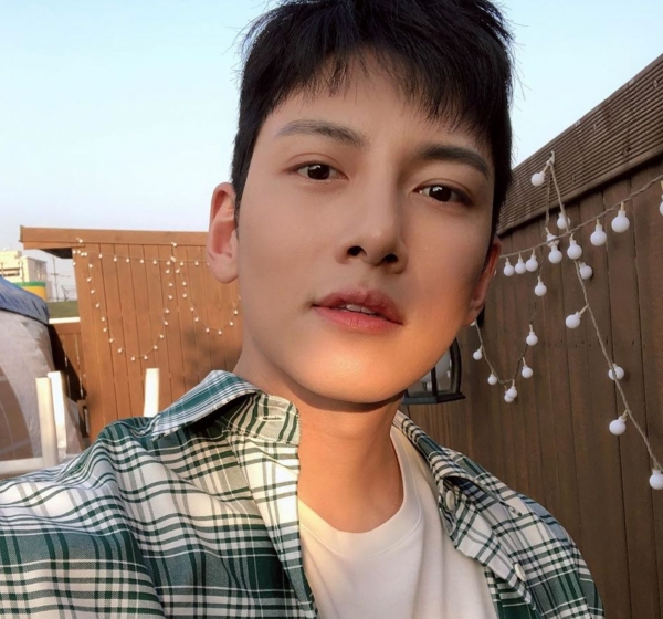 사진=지창욱 인스타그램 캡처