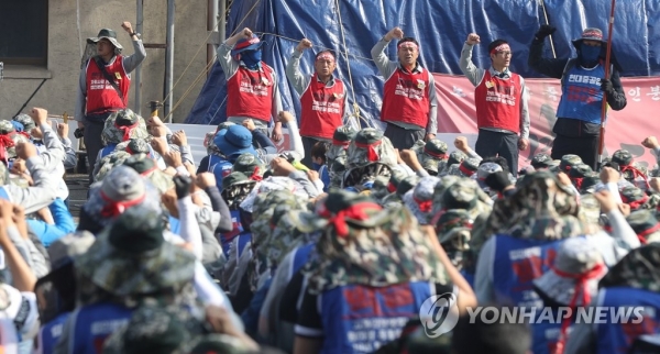 현대중공업 노조, 전 조합원 부분파업 [사진=연합뉴스]